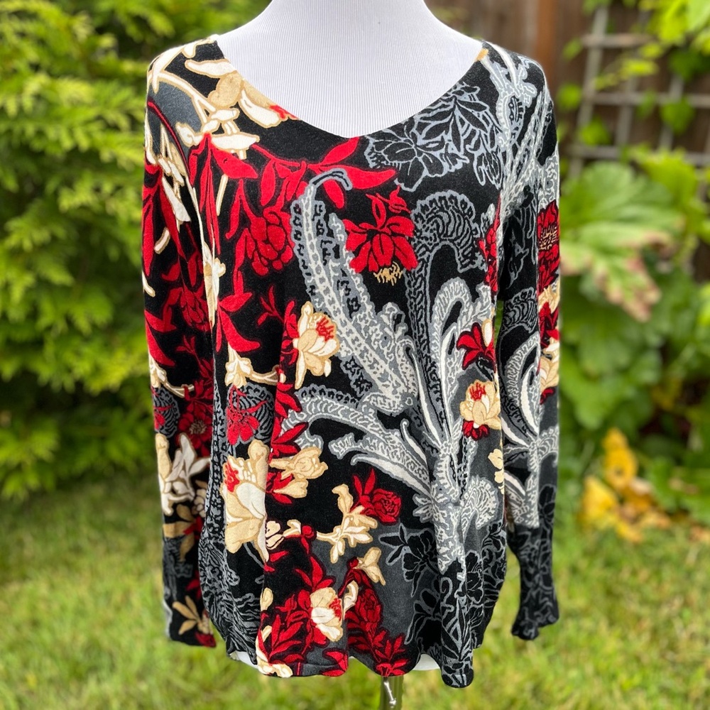 Chico’s Women’s Size Large Pullover Top – Black Red Gray Floral Paisley Print